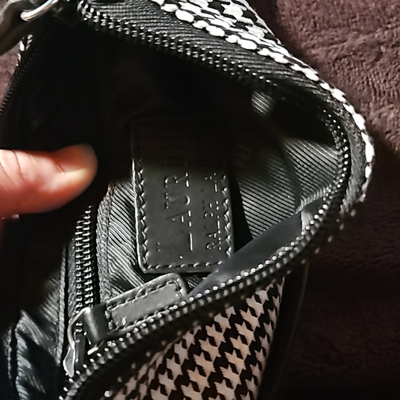 Ralph Lauren Wristlet - Picture 10 of 10